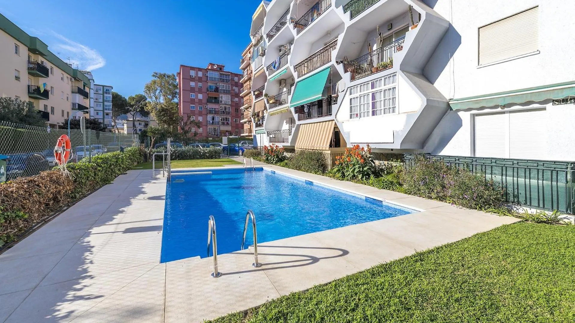 Amazing Apartment With Swimming Pool Torremolinos